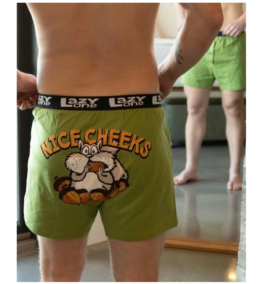 Nice Cheeks Green Men's Squirrel Funny Boxer